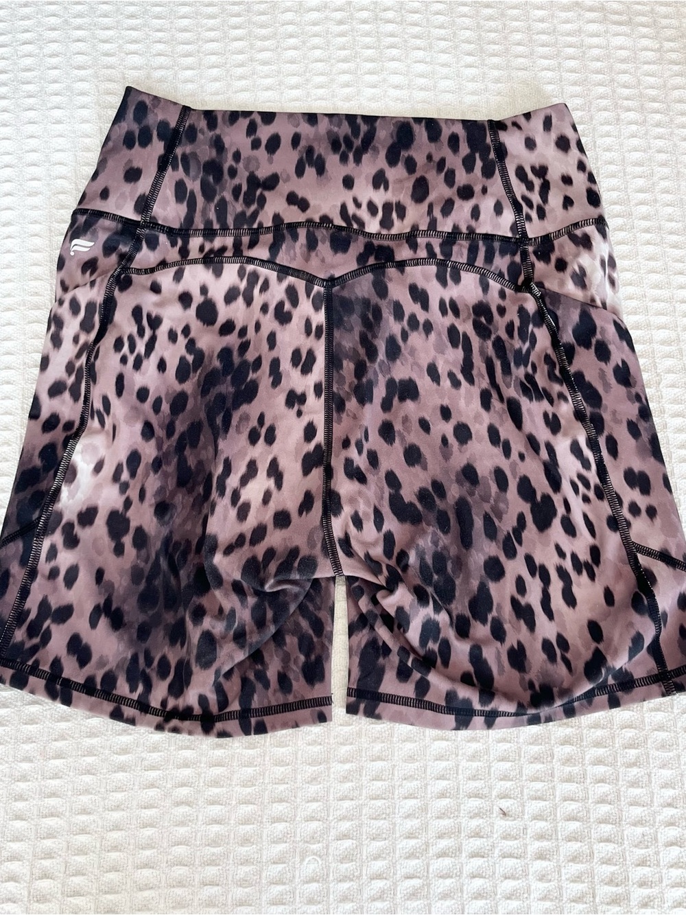 Fabletics Mauve and Black Leopard Bike Shorts large - Picture 4 of 4